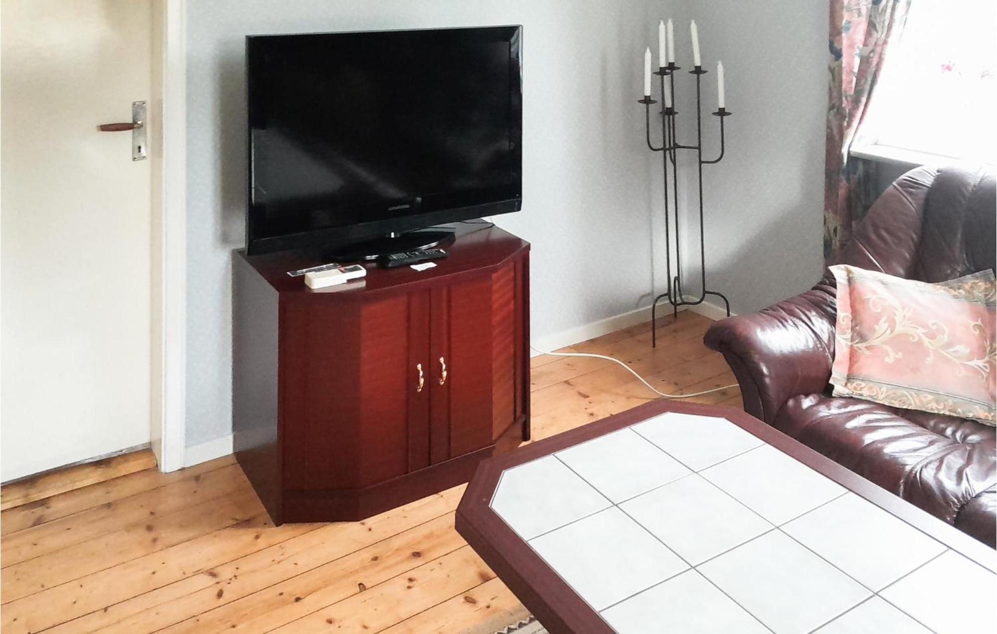 2 Bedroom Nice Home In Asenhoega Asenhoga Екстериор снимка